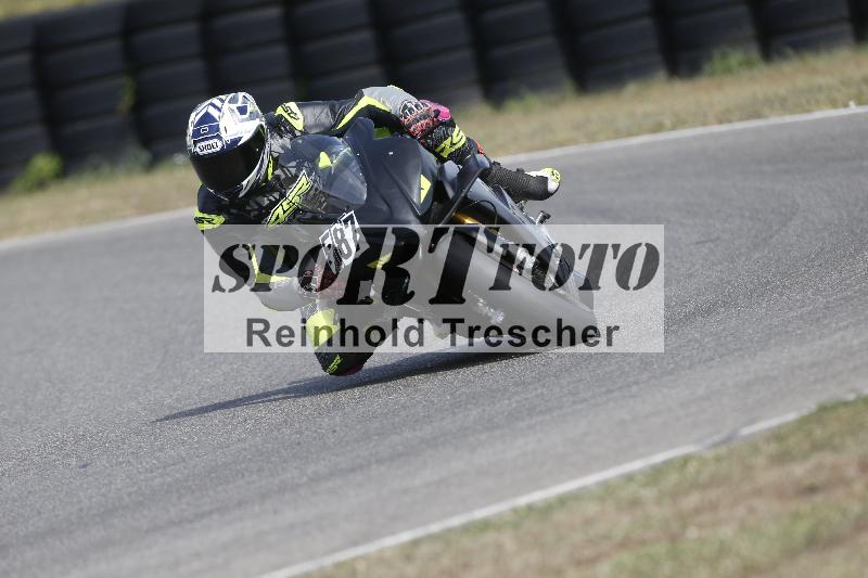/37 09.08.2026  Pluess Motosport ADR/Freies Fahren/587